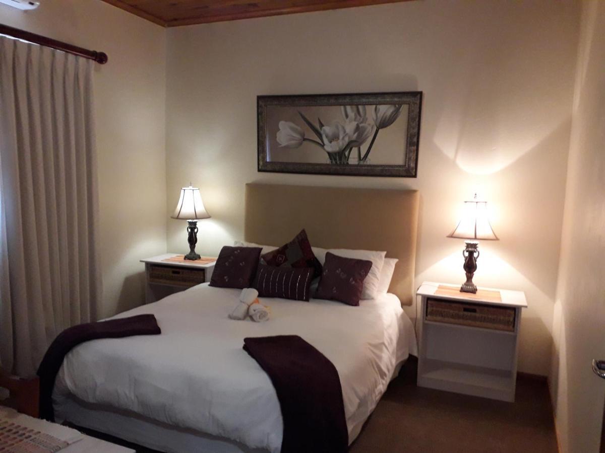 Culdesac Guesthouse Oudtshoorn Exterior foto