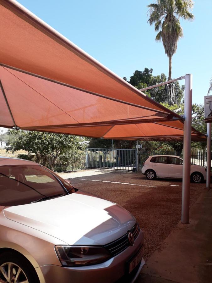 Culdesac Guesthouse Oudtshoorn Exterior foto